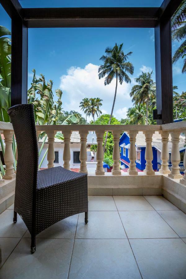 Coco Goa Hotel Arpora Exterior photo